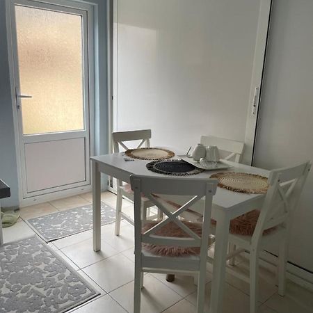 Apartamento Garsoniera La Casa Timisoara Exterior foto